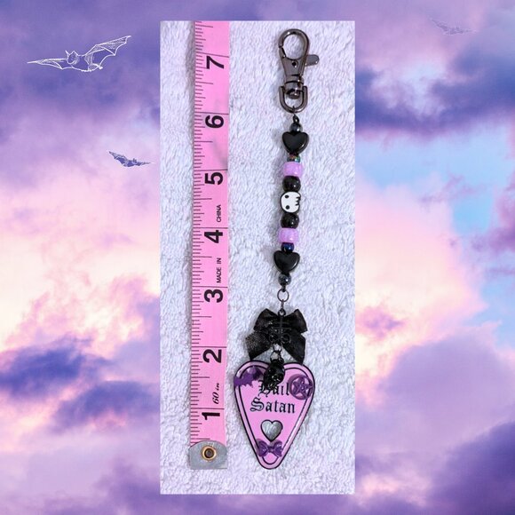 "Hail Satan" Pastel Goth Ouija Planchette Kandi Keychain (Handmade) - Picture 3 of 4